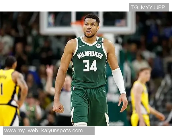 字母哥新冠康复后重返雄鹿训练营开展无对抗训练备战新赛季 字母哥新冠康复后重返雄鹿训练营开展无对抗训练备战新赛季