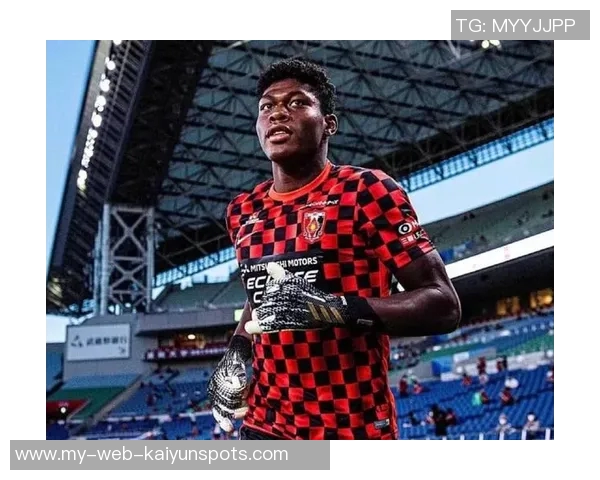 阿尔米隆精彩凌空射门成功破门铃木彩艳毫无反应