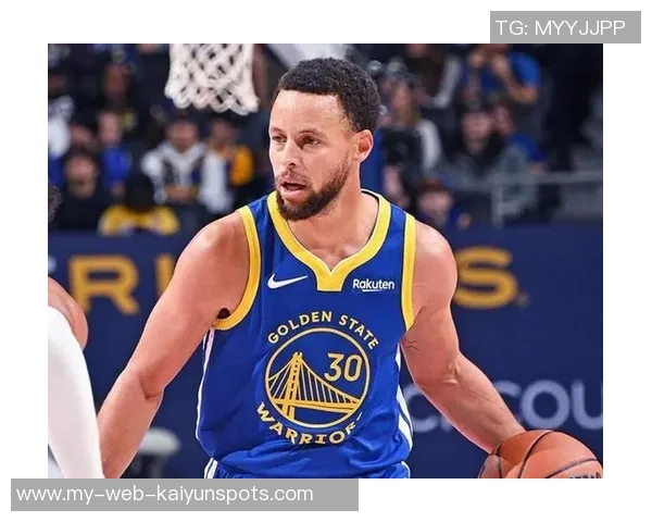 库里揭幕战表现出色16投7中贡献20分4板5助1帽三分球命中率高达50 库里揭幕战表现出色16投7中贡献20分4板5助1帽三分球命中率高达50