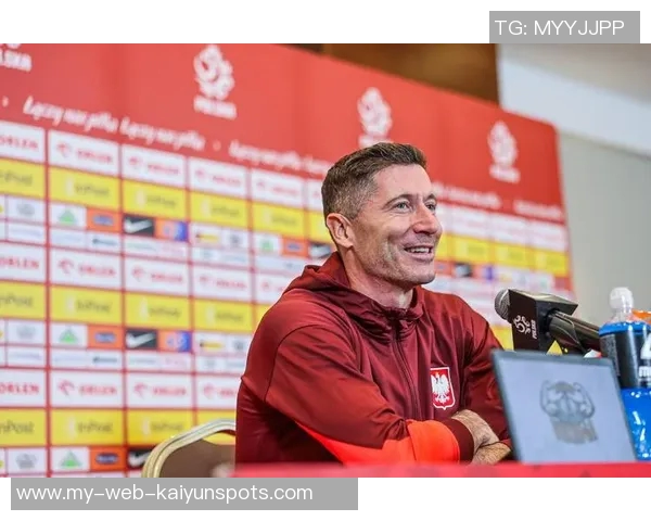 费内巴切为莱万提供一年半合同莱万希望获得两年半合同的愿望未能实现 费内巴切为莱万提供一年半合同莱万希望获得两年半合同的愿望未能实现